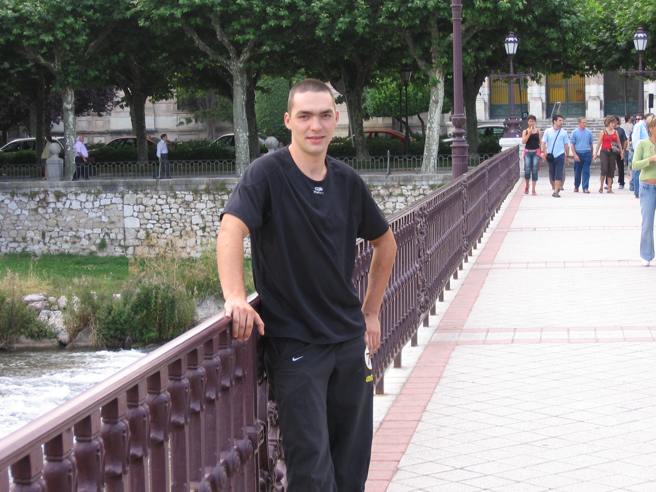 modele rochii lungi din dantela